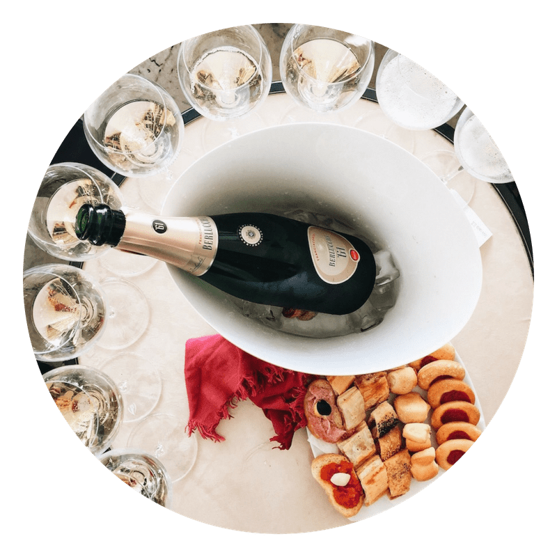 1 How to Move to Italy with La Tavola Marche 3