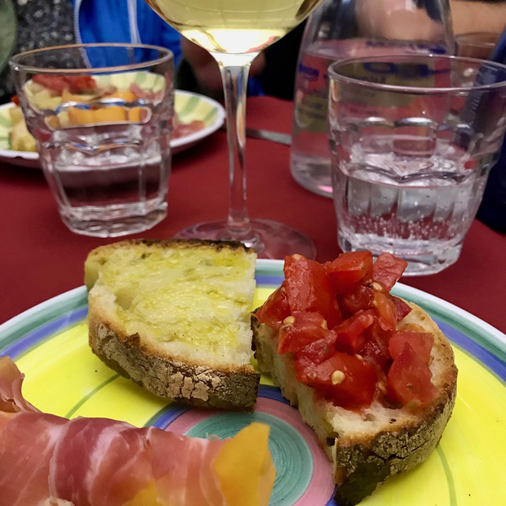 (Italy Travel Tips) How to Eat Your Way through Rome with The Roman Guy Food Tours